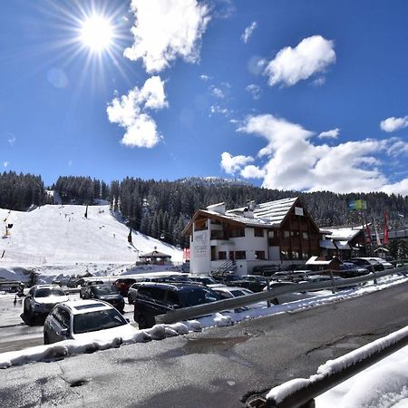 Ville Golf & Ski มาดอนนาดีกัมปิโญ ภายนอก รูปภาพ