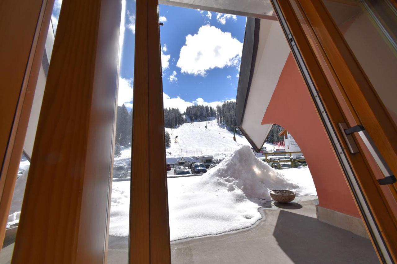 Ville Golf & Ski มาดอนนาดีกัมปิโญ ภายนอก รูปภาพ